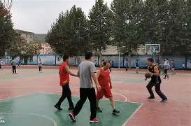 关于火爆对决：广厦对抗北京，硝烟四起的信息