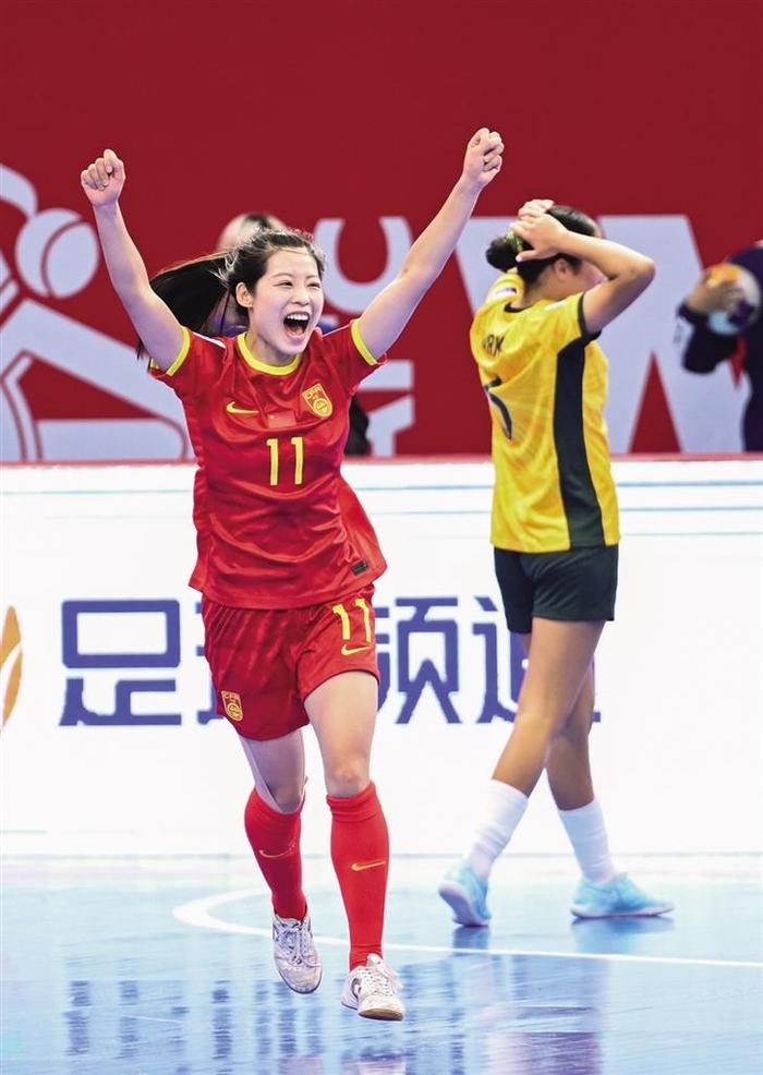 亚洲女足锦标赛中，中国队取得一连串胜利